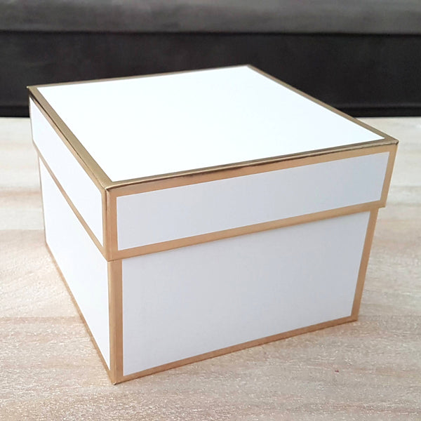 Light Up Gold Ornament